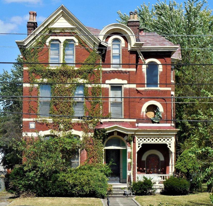 Louisville couple buys 134 year old Russell mansion