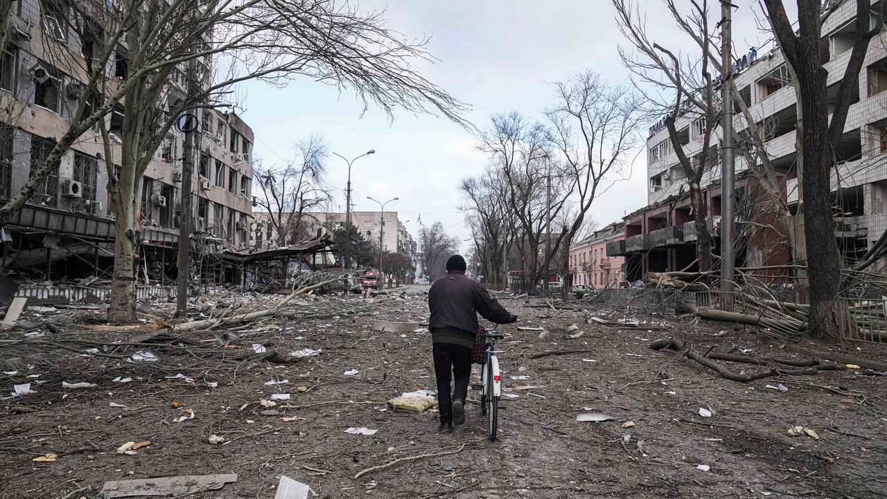 Two Ukrainians who documented the horrors of the Russian invasion and siege of Mariupol for The Associated Press are being honored. (AP file photo)