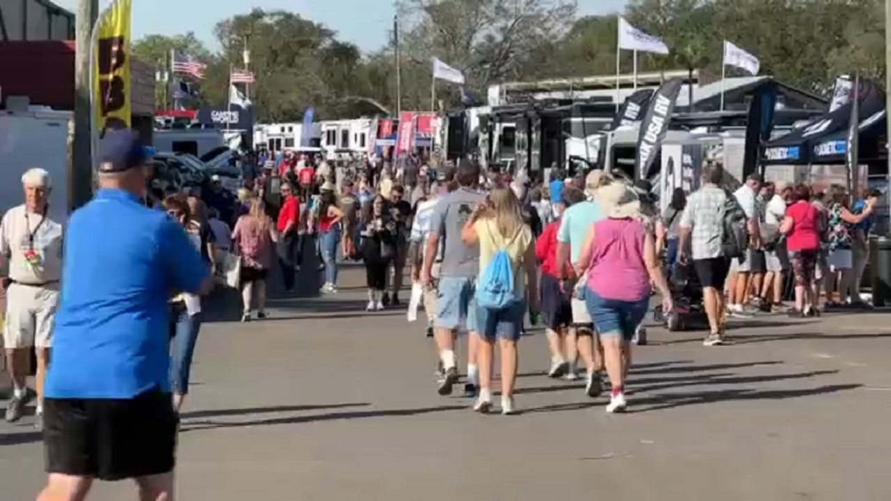 RV Enthusiasts Flock to Bay Area as RV Show Kicks Off