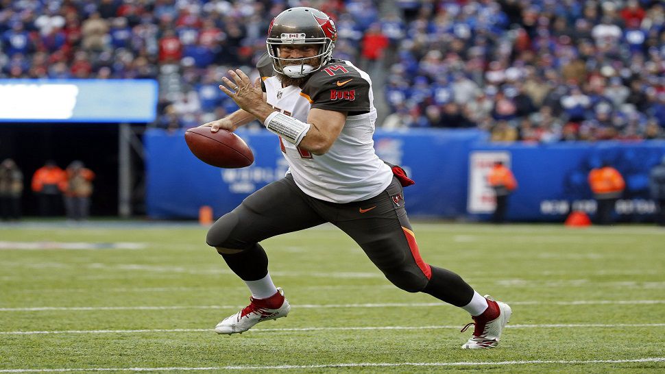 Ryan Fitzpatrick signs two-year, $11 million-deal with Miami Dolphins