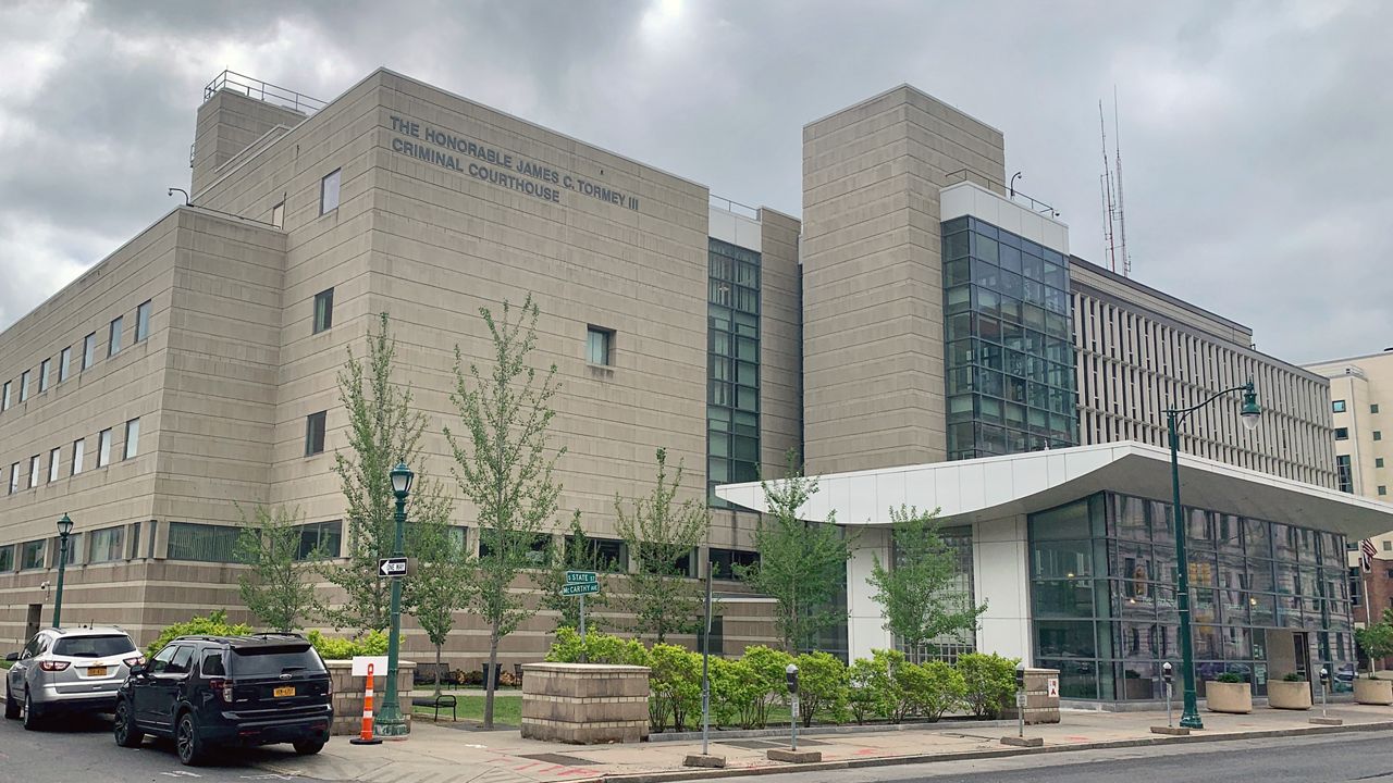 Onondaga County Court building