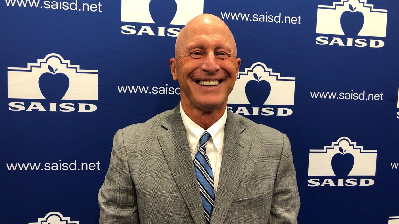 SAISD Superintendent Pedro Martinez being considered for Chicago