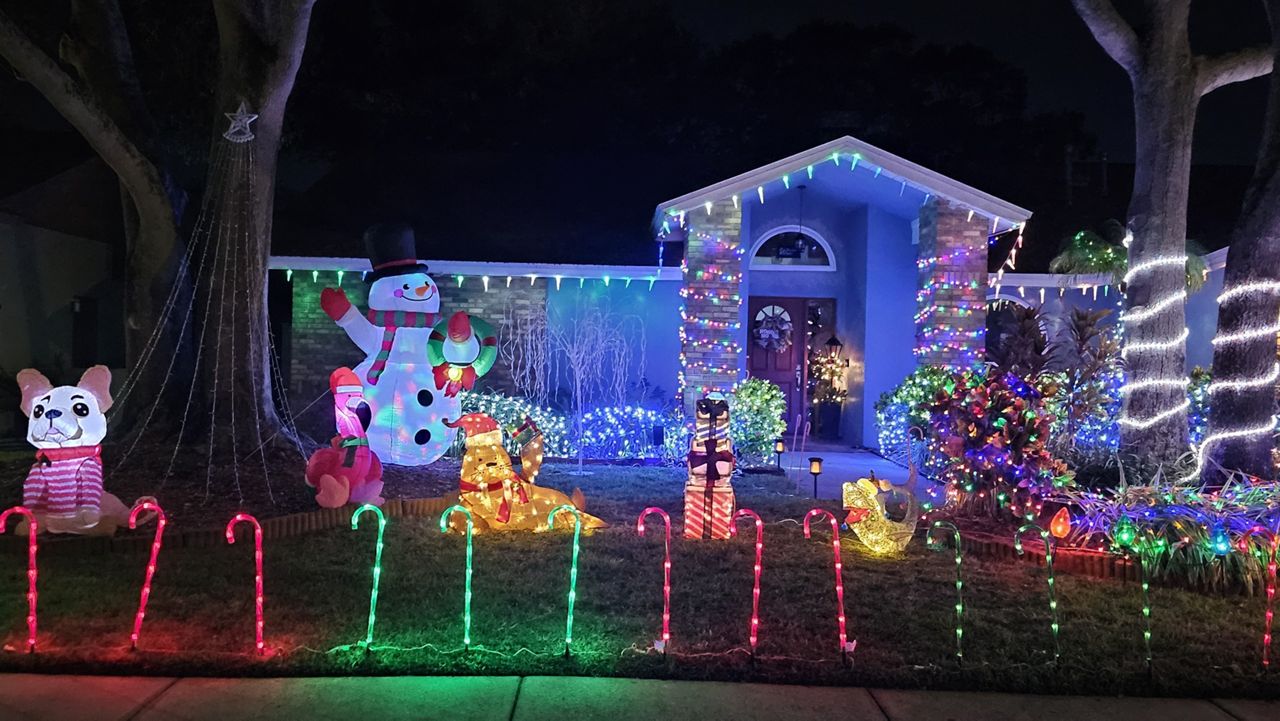 Holiday Lights (Sarah Randalson, Largo)