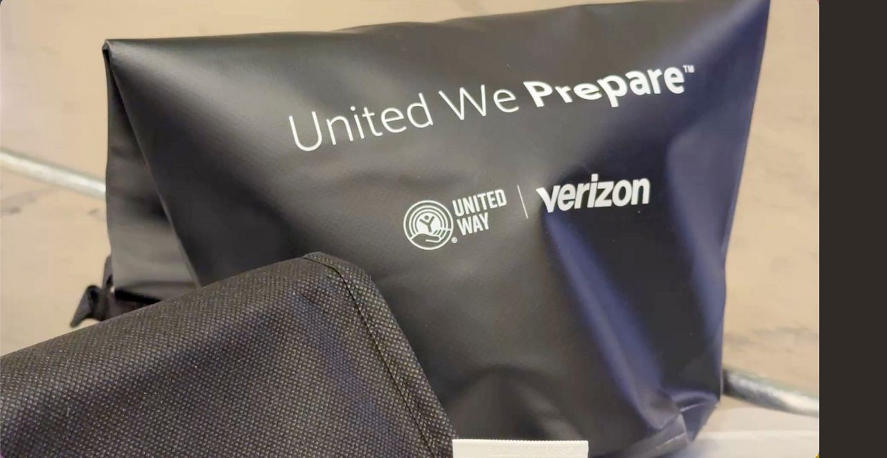 United Way Suncoast partners with food banks to pack disaster resilience kits