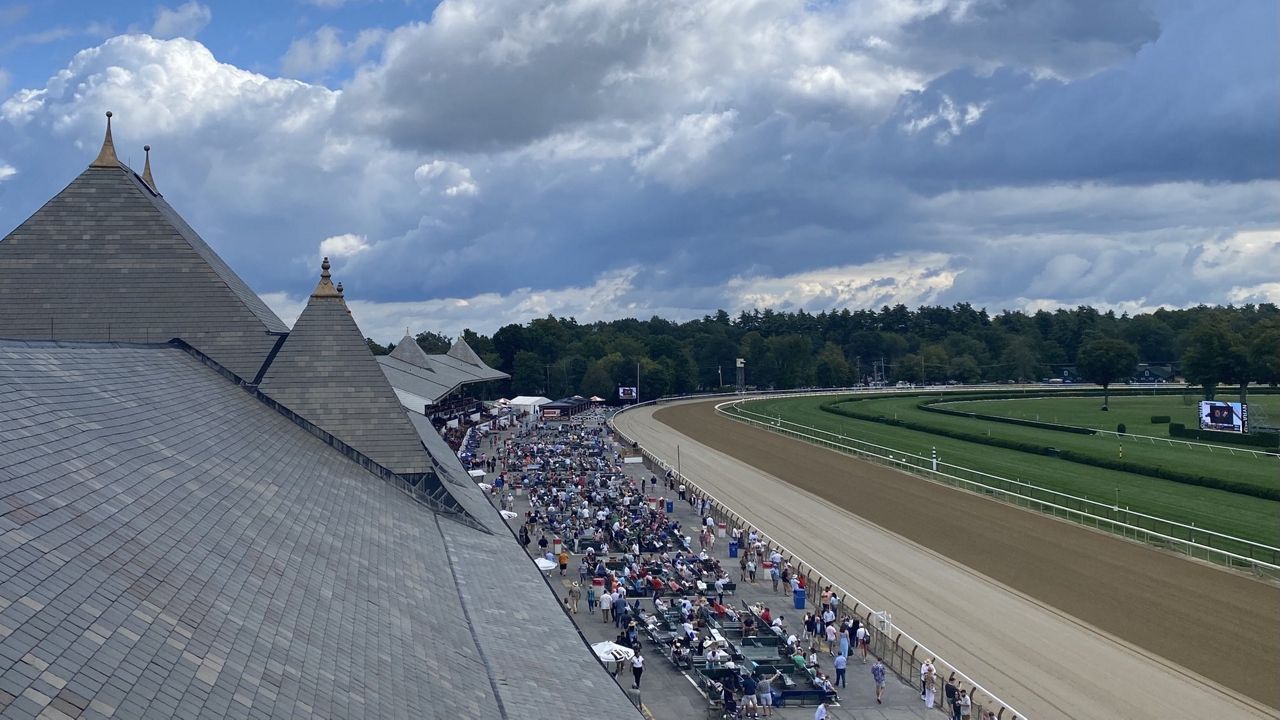 saratoga grandstand and race track