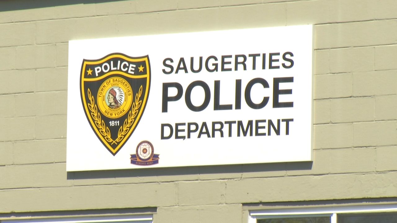 saugerties police sign file