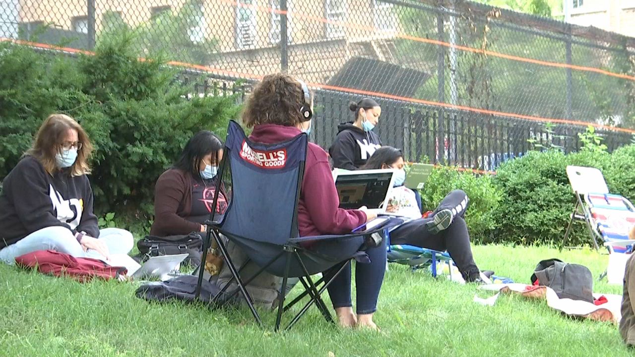 school Bronx outdoor teaching