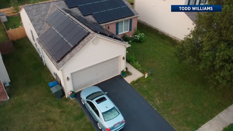 HOA residents fight to install rooftop solar panels