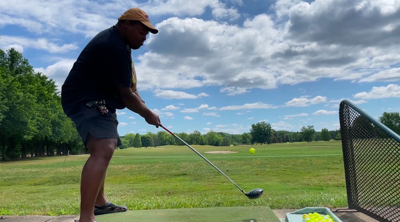 Golf breaks down barriers for athletes with disabilities
