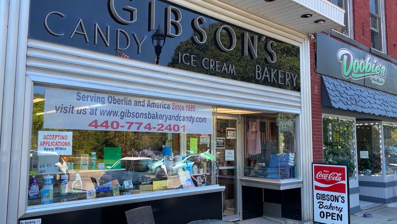 Gibson's Bakery. (Spectrum News 1/Steve Maugeri)