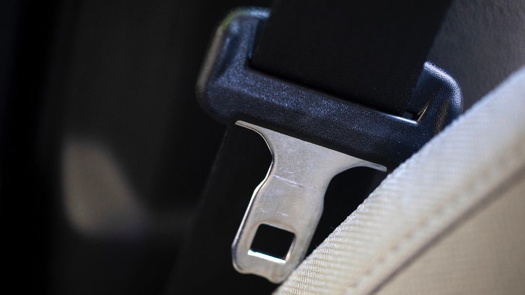 NHTSA finalizes seat belt reminder warning rule