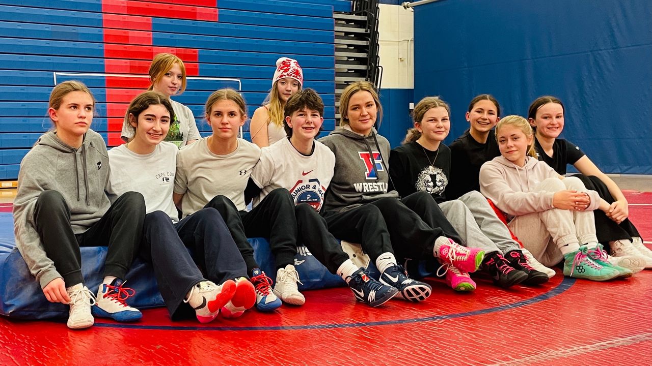 Fairport adds first-ever all-girls wrestling team