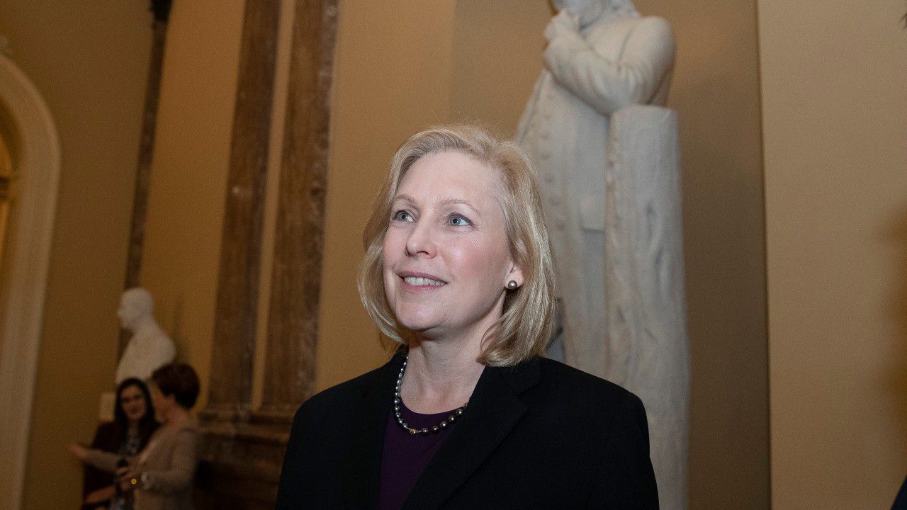 Sen. Gillibrand backs new bills to lower price of prescription medication