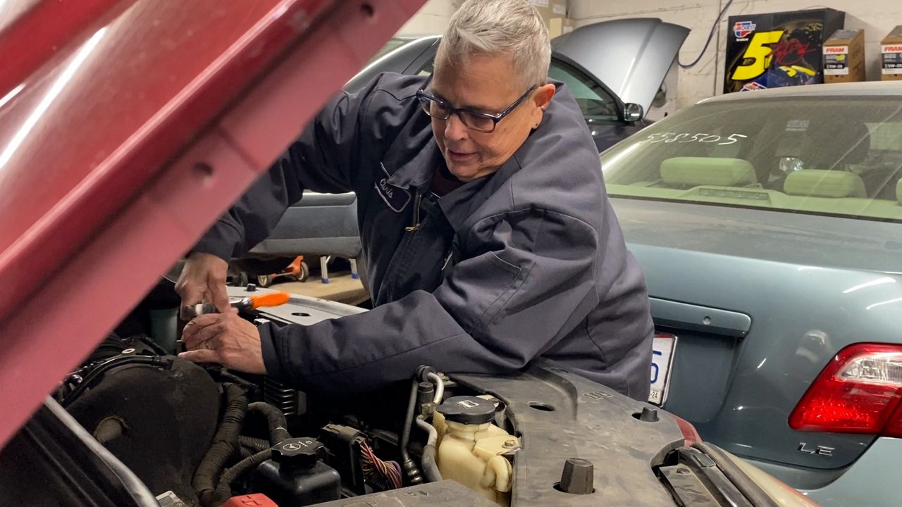 Auto Repair Shop in Columbus run entirely by women