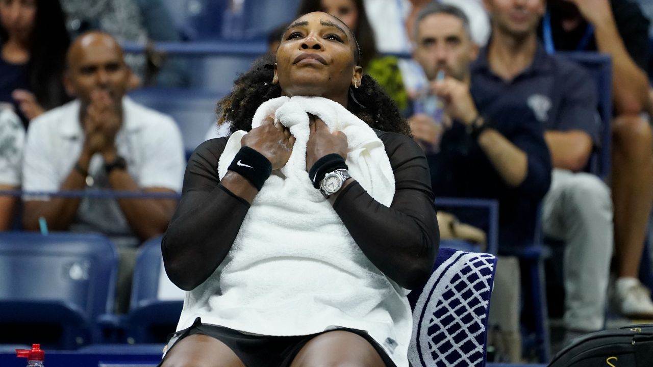 Serena Williams uses perfect tiebreaker to avoid loss in NYC - The San  Diego Union-Tribune