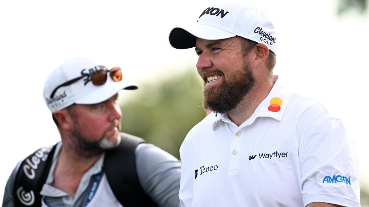 Shane Lowry ties major championship record, shooting a 9-under 62 