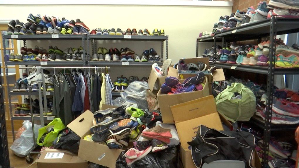 Running Clubs Collect Shoes for Homeless