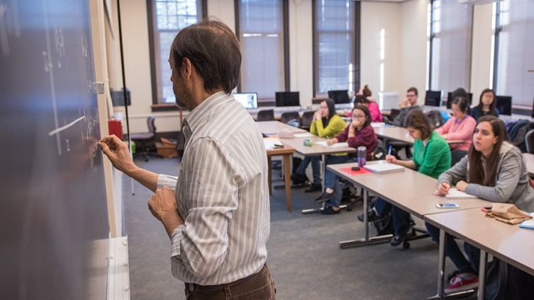 Students attend a math class at Smith College. (Photo courtesy of Smith College)