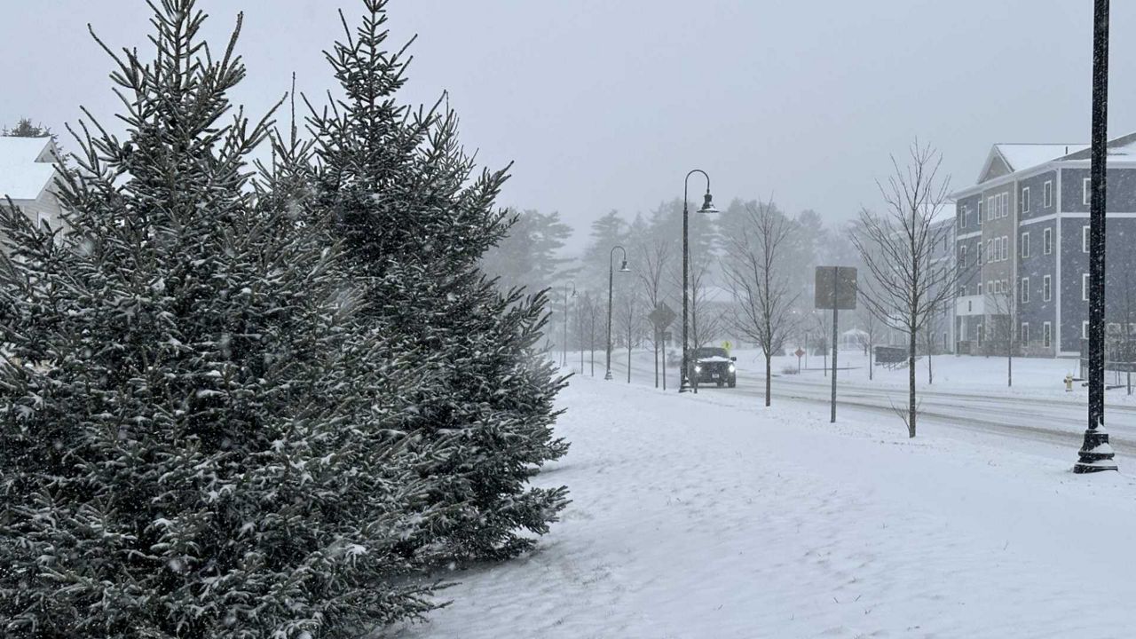 New England battling a mix of wind, rain, sleet and heavy snow