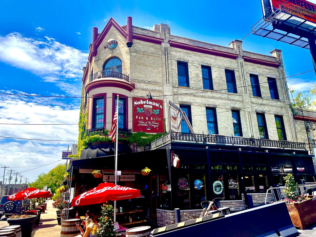 Restaurant owners downsize with new life priorities