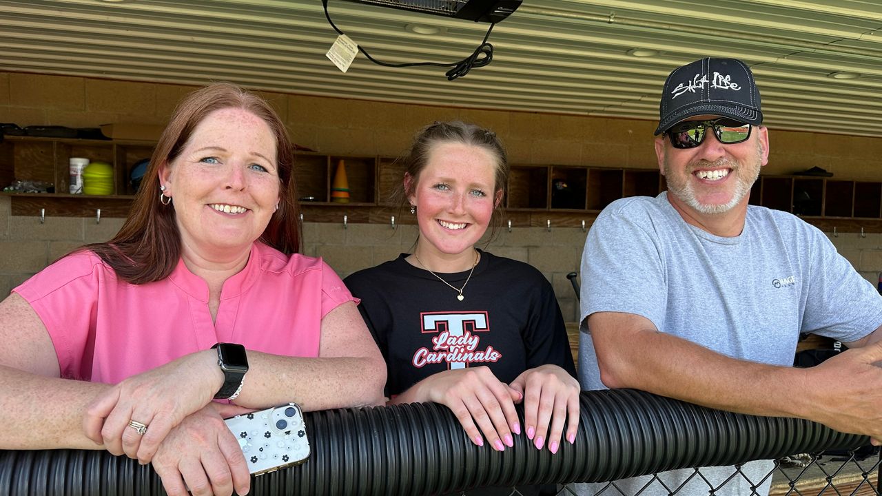 Kentucky teen reflects on her recovery after golf cart accident