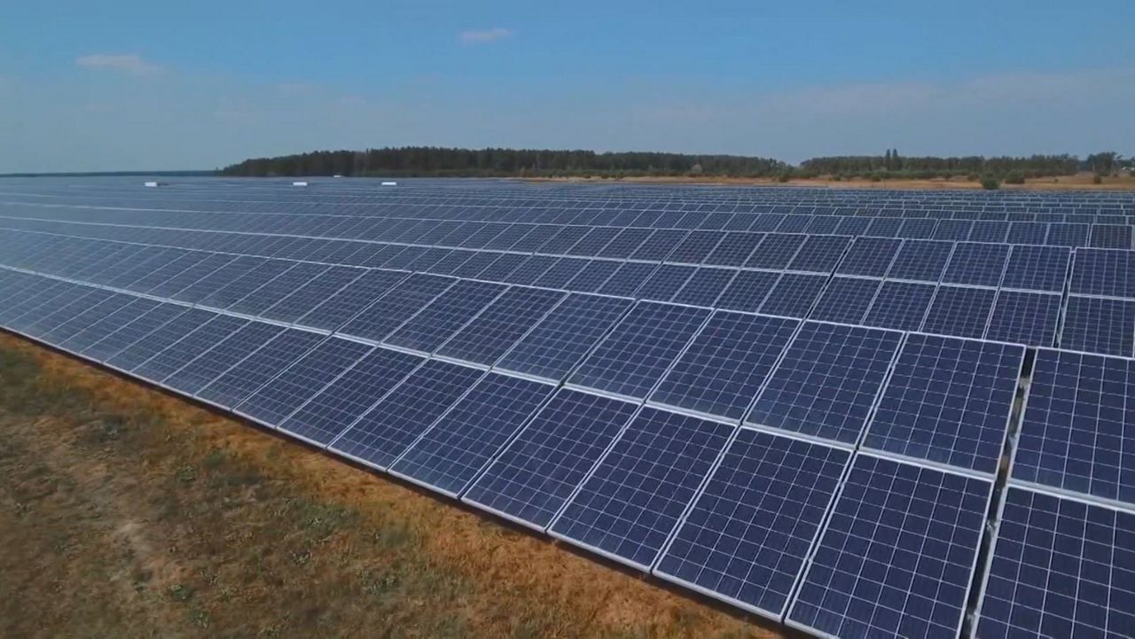 Legislators Push for Solar Net Metering at Florida Schools - Vimarsana News