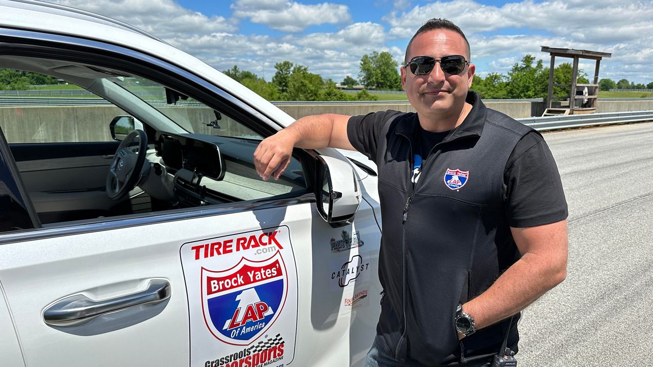 ‘Adventure of a Lifetime’ car racers compete in Bowling Green