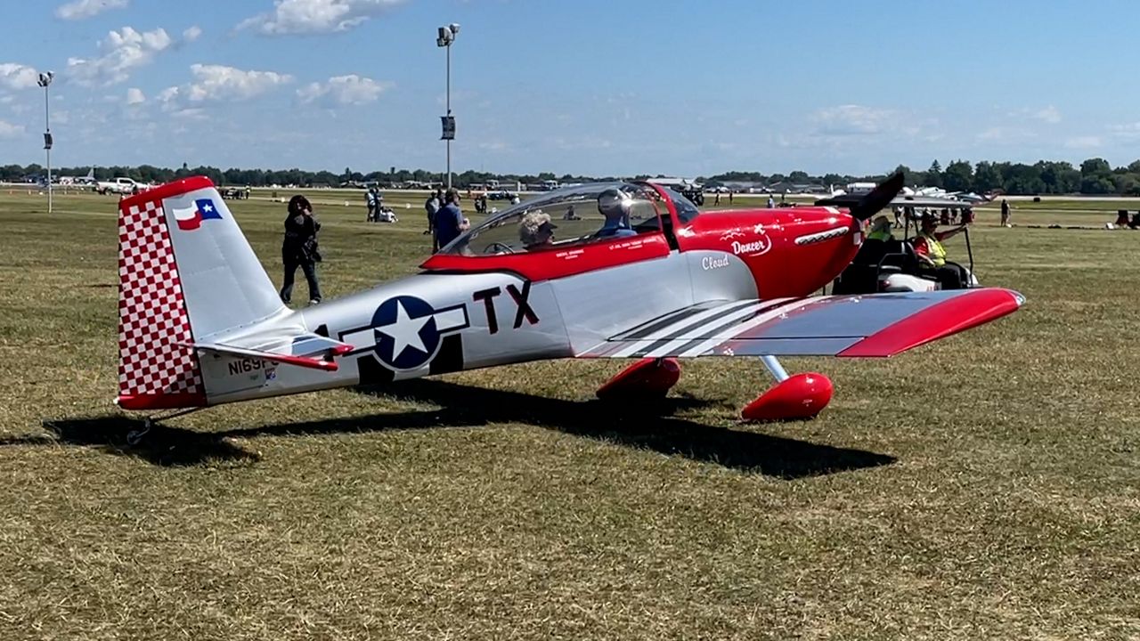 EAA AirVenture sets recordbreaking year