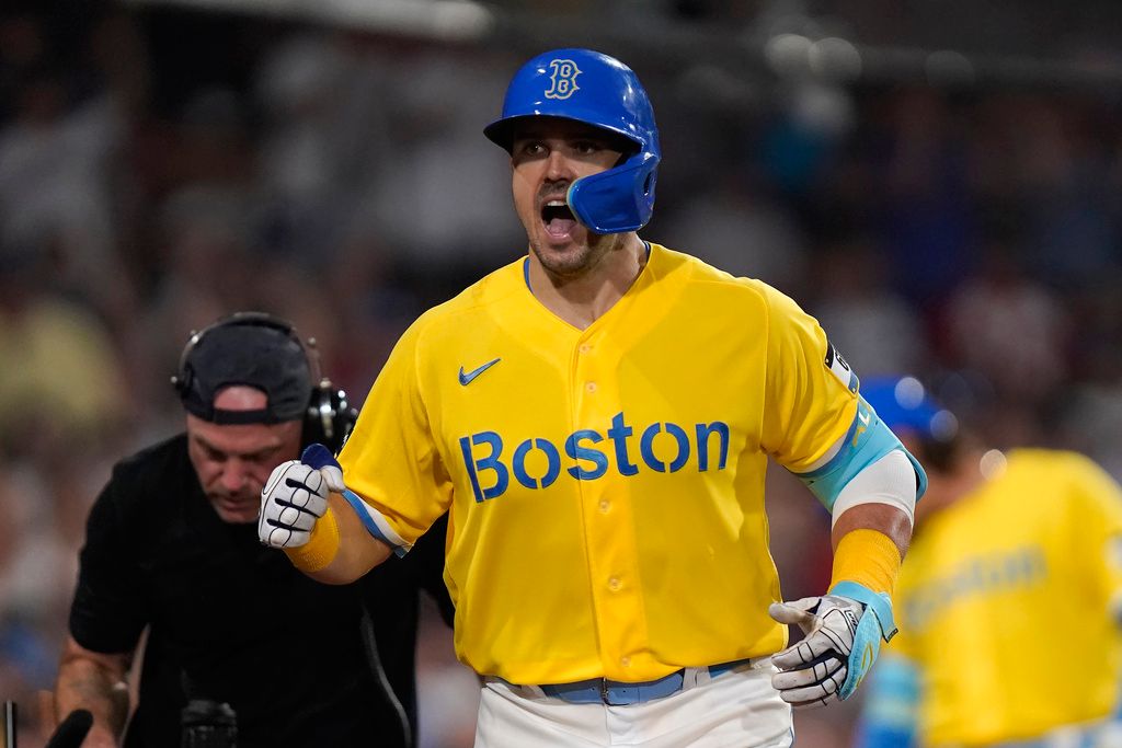 Red Sox DON'T LOSE In Yellow Jerseys