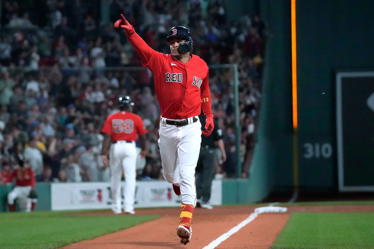 Judge leads Yankees over Red Sox