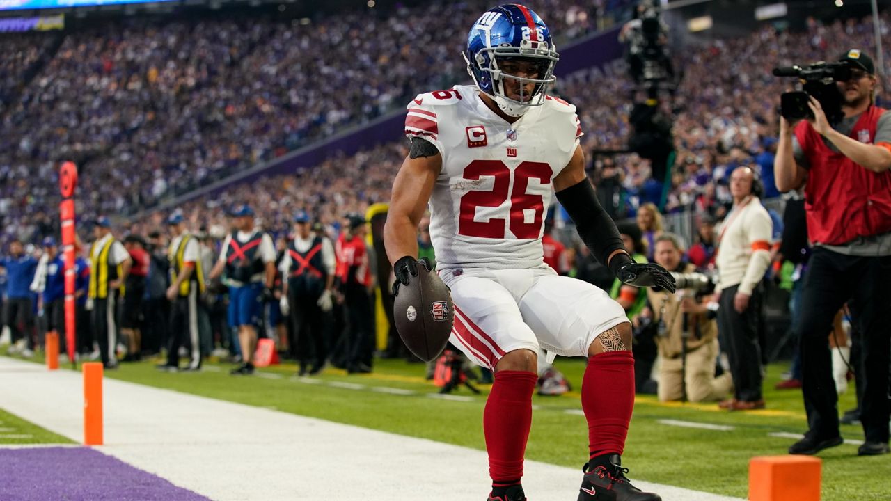 Saquon Barkley, Giants settle on 1-year deal worth up to $11