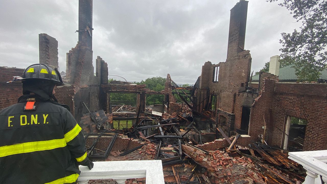 Staten Island home collapses after fire rips through