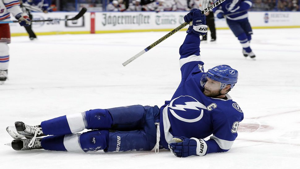 Lightning captain Stamkos opens camp 'disappointed' about lack of
