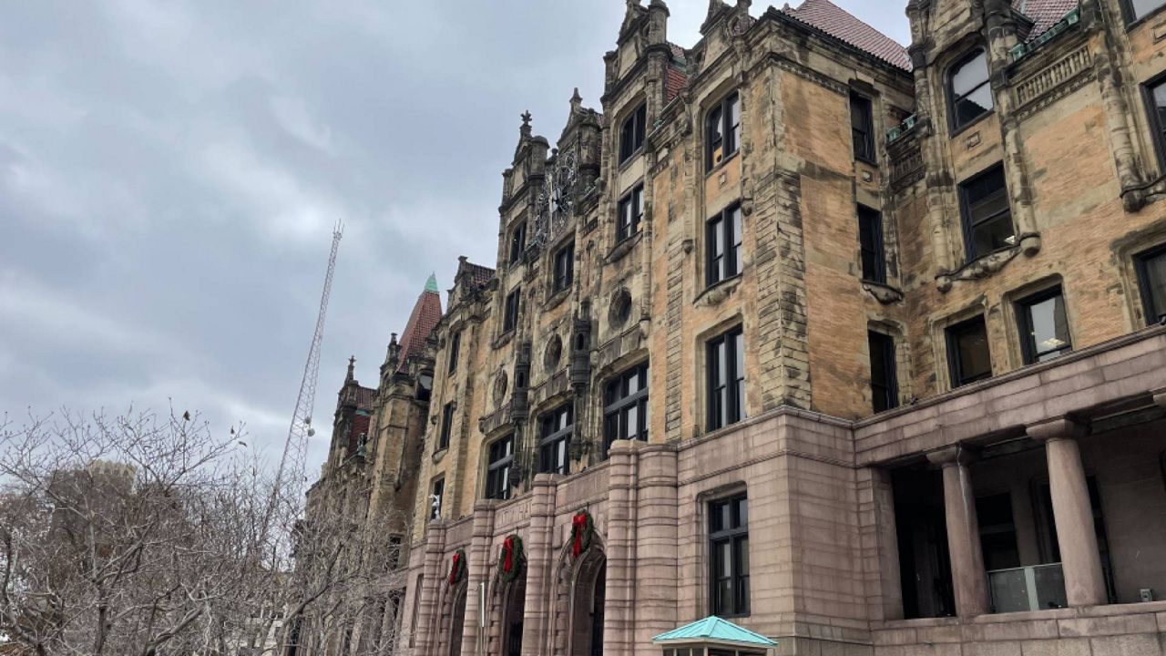 St. Louis City Hall (Spectrum News/Gregg Palermo)