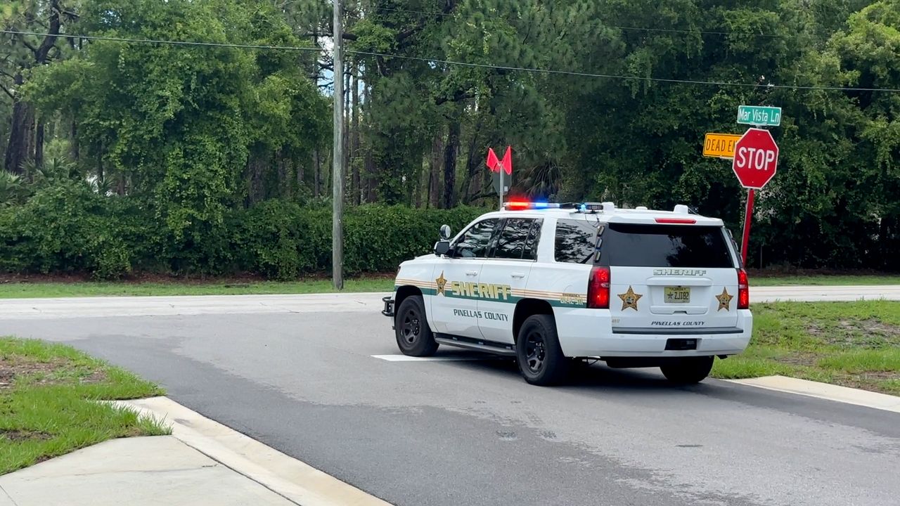 Neighbor concerned as drivers run new stop signs in Largo