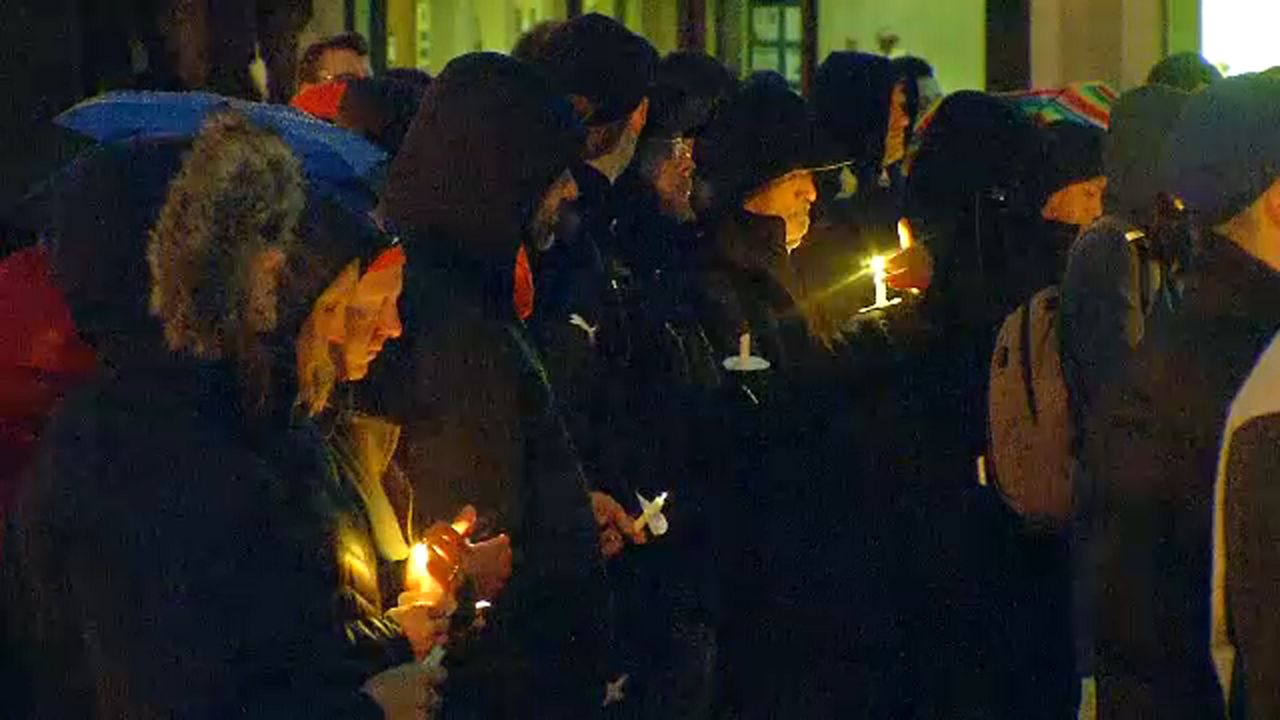 Syracuse University administration holds peace vigil at Hendricks Chapel.