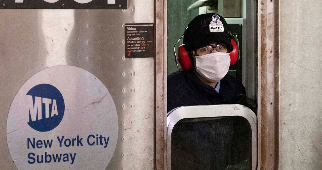 mask subway