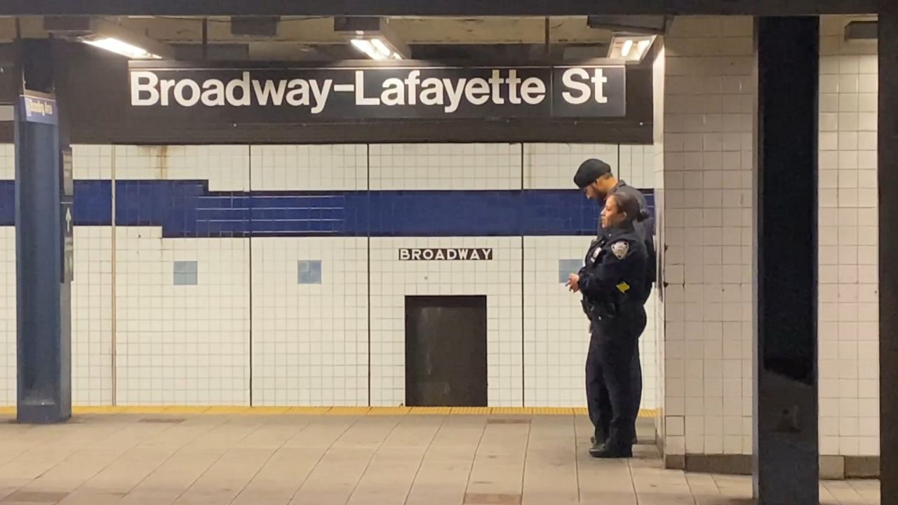 NYPD seeks witnesses to subway chokehold homicide