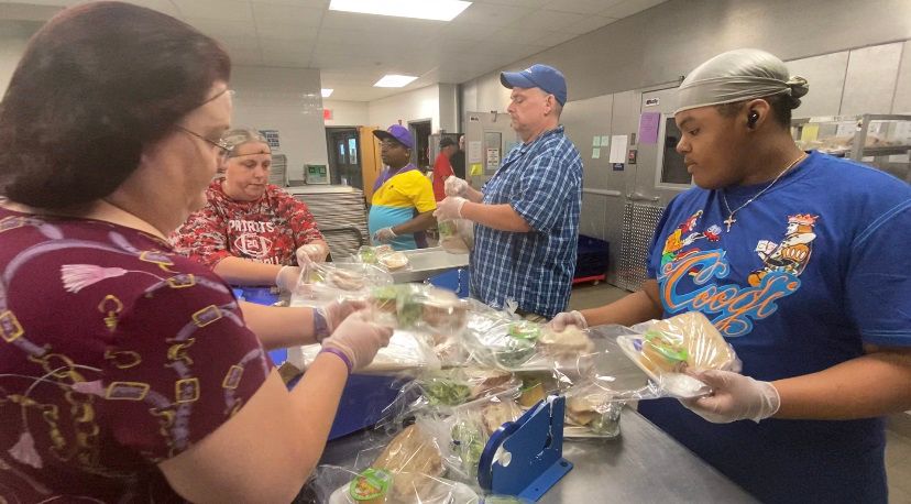 Hendricks Chapel Food Pantry, Pete's Giving Garden Help Combat Food  Insecurity in Campus Community – Syracuse University News