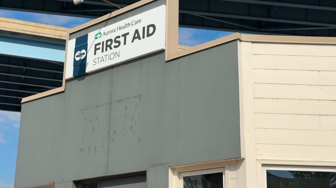 The Aurora Health Care First Aid Station is located behind the Mid Gate at the Henry Maier Festival Park. (Abbey Taylor/Spectrum News 1)