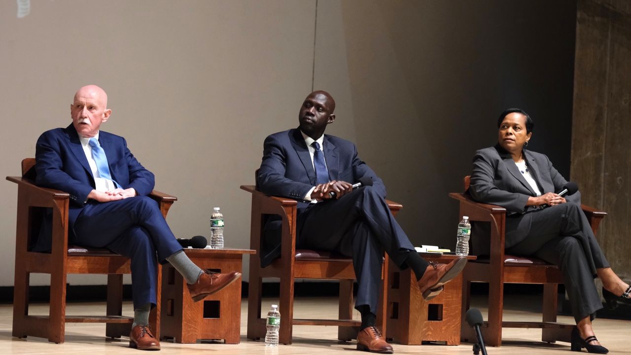 Syracuse mayoral candidates discuss city issues
