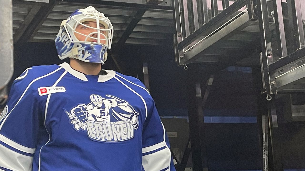 Crunch stay hot at home with an eye toward Calder Cup playoffs