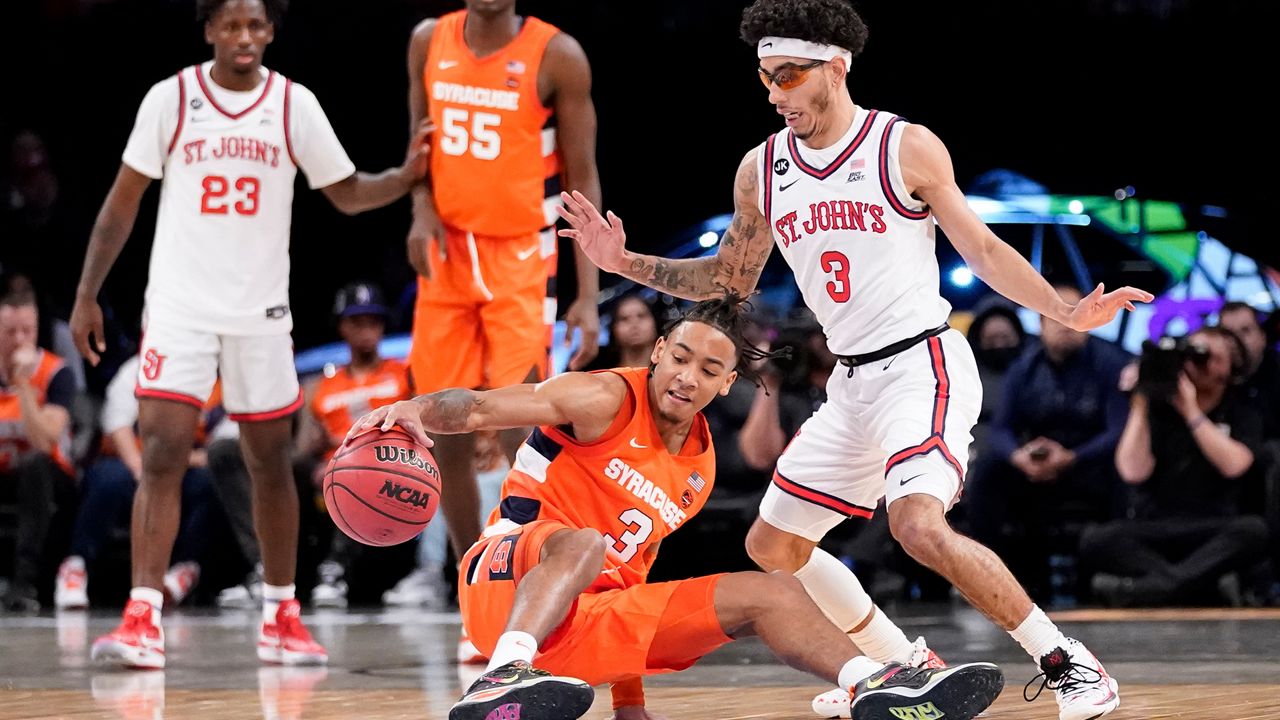 St. John's runs past Syracuse in OT