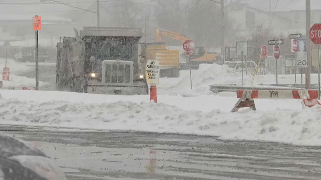 Syracuse's snow removal pilot program to clear sidewalks
