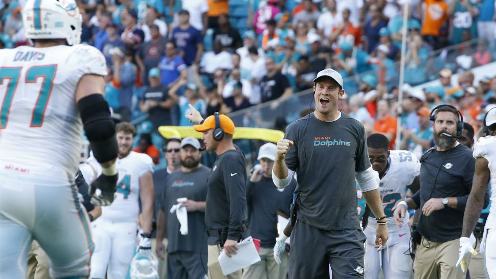 Ryan Tannehill hurt, Brock Osweiler in as Miami Dolphins' starting QB