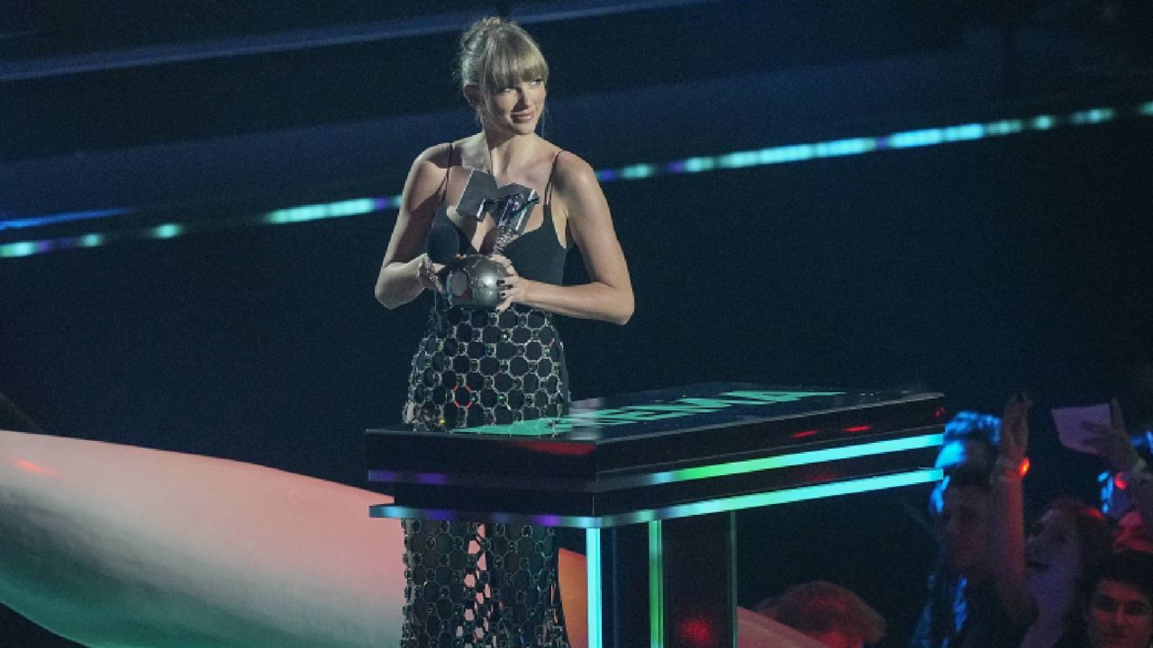 Taylor Swift receives the award for 'Best Longform Video' at the European MTV Awards 2022 in Dusseldorf, Germany, Sunday, Nov. 13, 2022. (AP Photo/Martin Meissner)