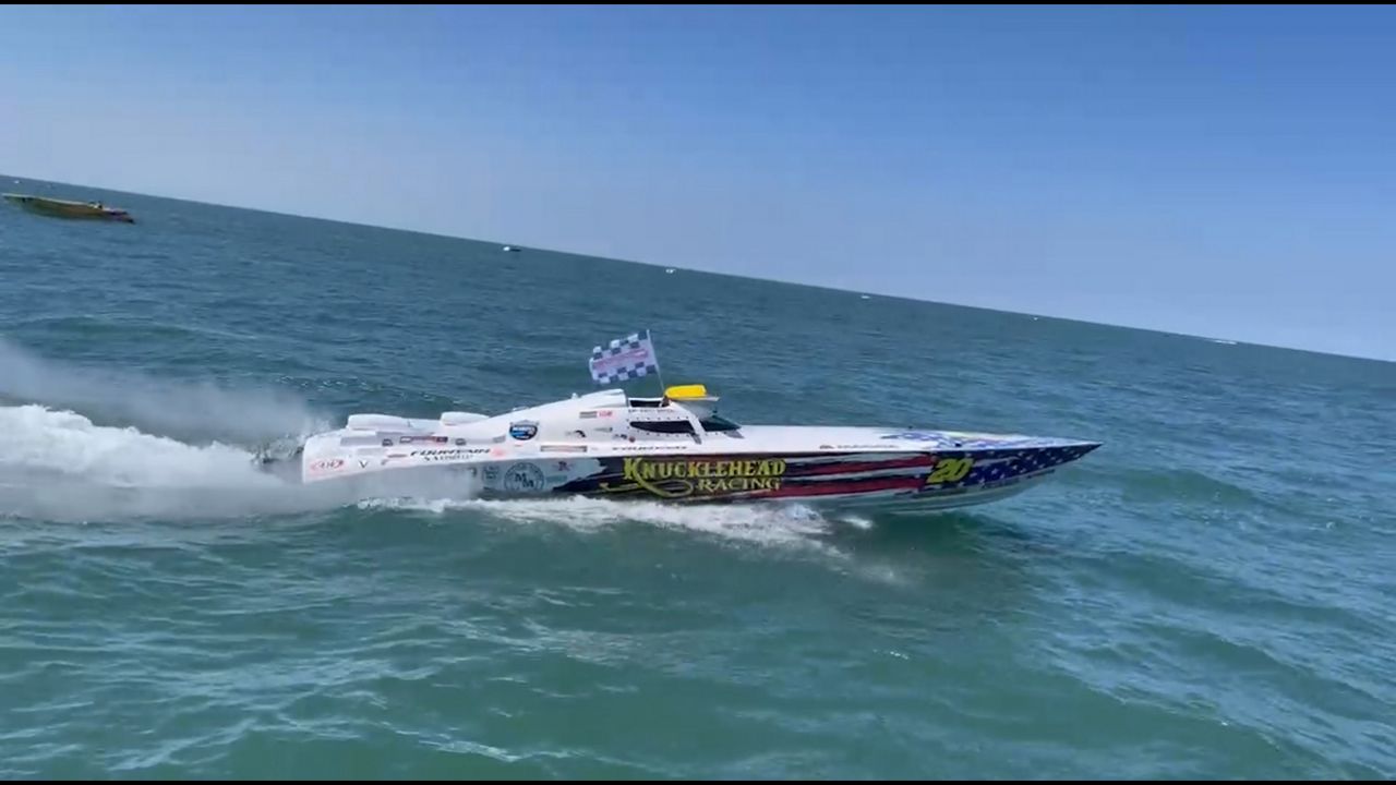Offshore boat racing kicks off in Cleveland