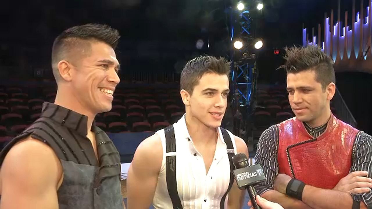 Escenario: Big Apple Circus se engalana con talento latino