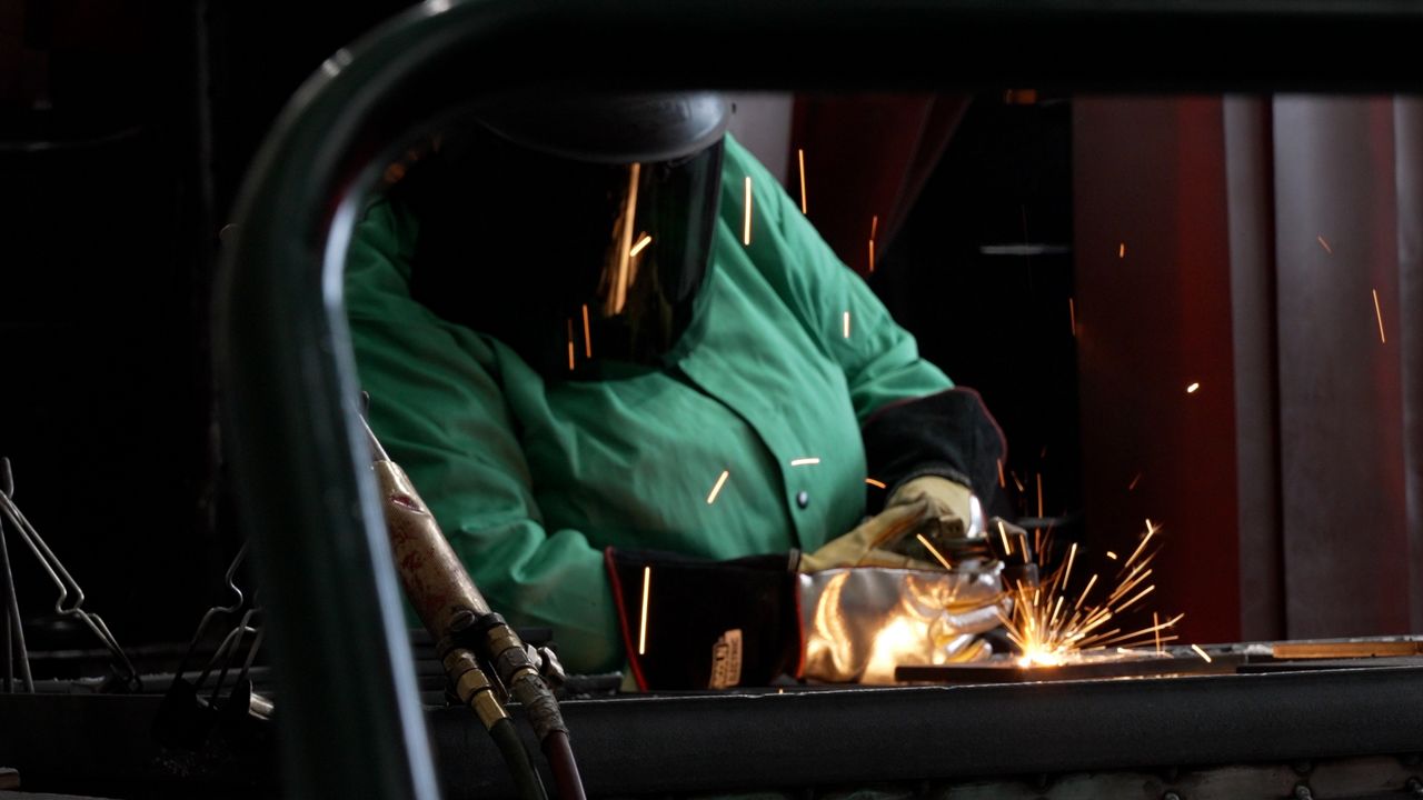 JobsOhio launches new program to train technicians for manufacturing jobs
