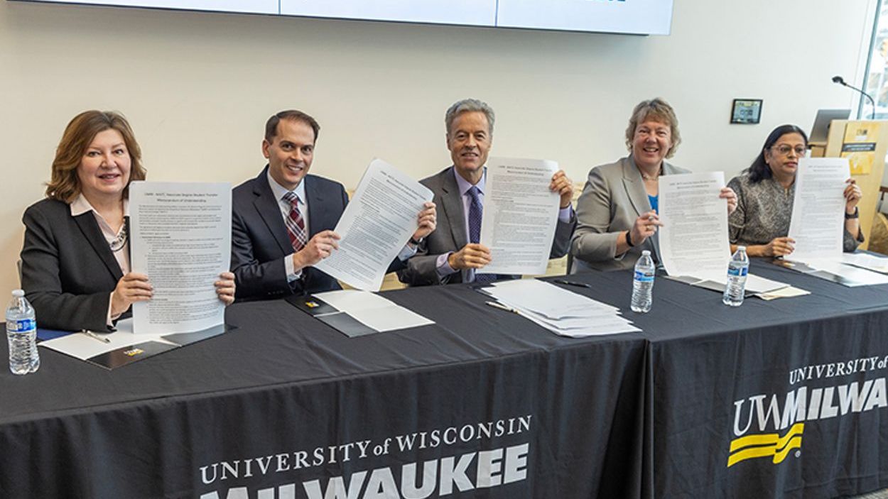 University of Wisconsin-Milwaukee guarantees admission to regional tech college graduates